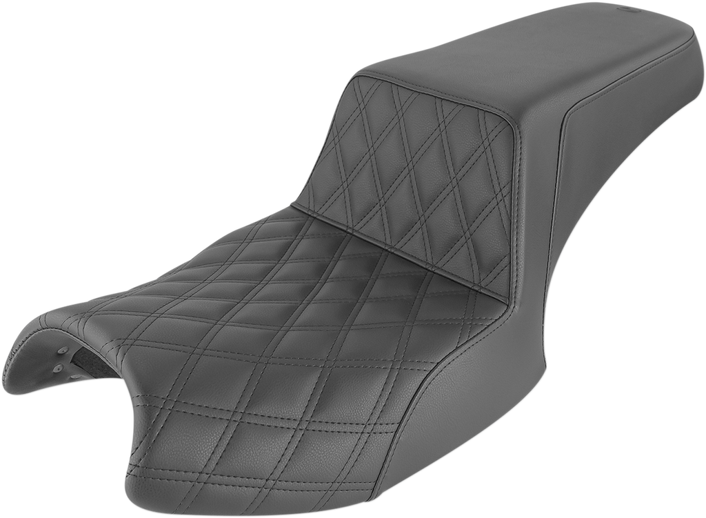 SADDLEMEN Step-Up Seat - Front Lattice/Rear Smooth - Black - Challenger I20-06-172 - Team Dream Rides