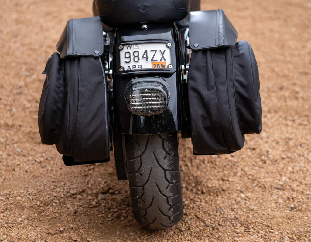 Retro Series V4 M8 Softail Saddlebags