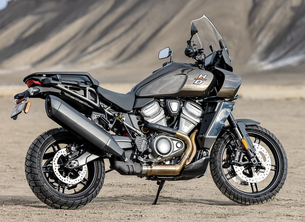 Michelin Scorcher Adventure Rear Tire 170/60R17 72V for Harley-Davidson Pan America