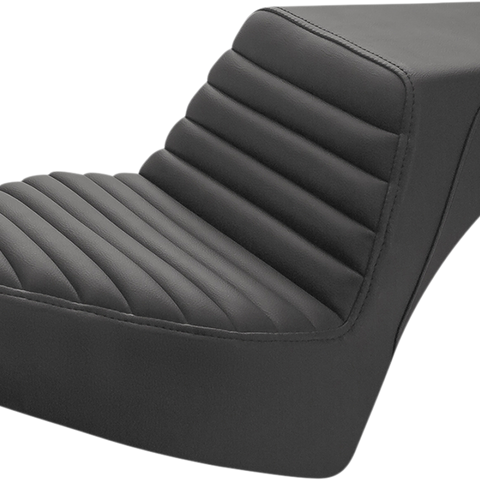 SADDLEMEN Step-Up Seat - Front Tuck-n'-Roll/Rear Smooth - Black - Chief I21-04-171 - Team Dream Rides