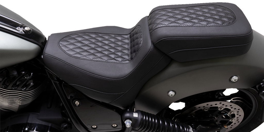 MUSTANG Squareback Seat - Solo - Black - Diamond Stitch - Chief '22-'23 88201 - Team Dream Rides