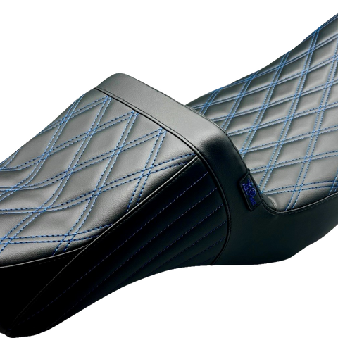 LE PERA Tailwhip Daddy Long Legs Seat - Double Diamond with Blue Thread for FLH/FLT '08-'24 - Part LK-587DLDD-BLUE - Team Dream Rides