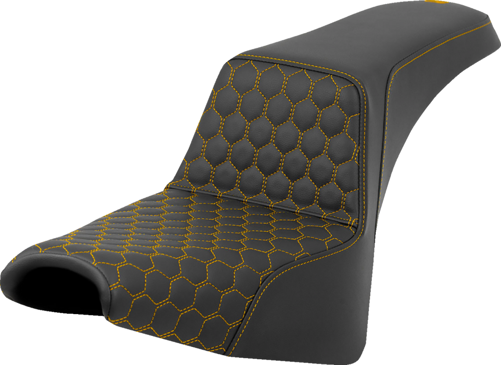 SADDLEMEN Step-Up Seat - Honeycomb - Gold Stitching - FXBB/FXST '18-'23 A818-30-177GOL - Team Dream Rides