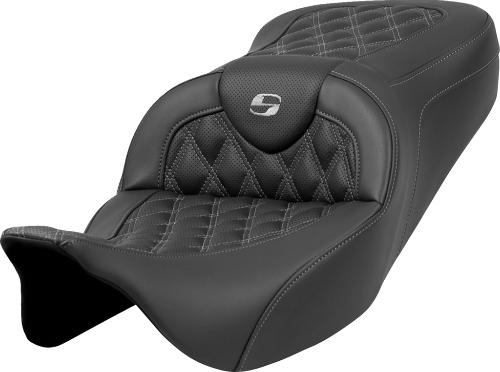 SADDLEMEN Roadsofa* Seat - Lattice Stitch - Dark Gray Stitch - without Backrest - FLH/FLT '08-'23 A808-07B-182GRE - Team Dream Rides