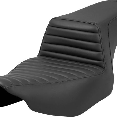 SADDLEMEN Step-Up Seat - Tuck-n'-Roll - Black - Road Glide/Street Glide 823-07-171 - Team Dream Rides