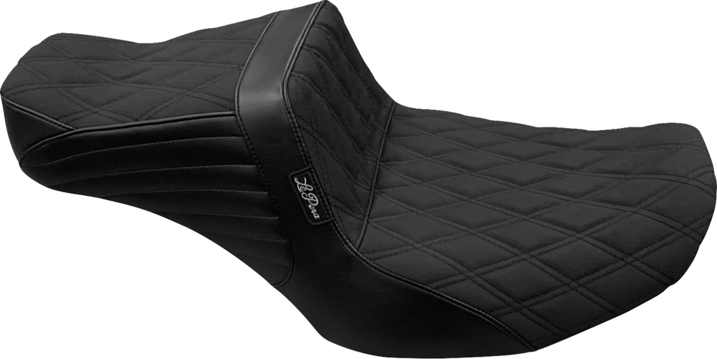 LE PERA Tailwhip Seat - Double Diamond with Gripper for FLH/FLT 2023-2025 (Part LV-587DDGP)