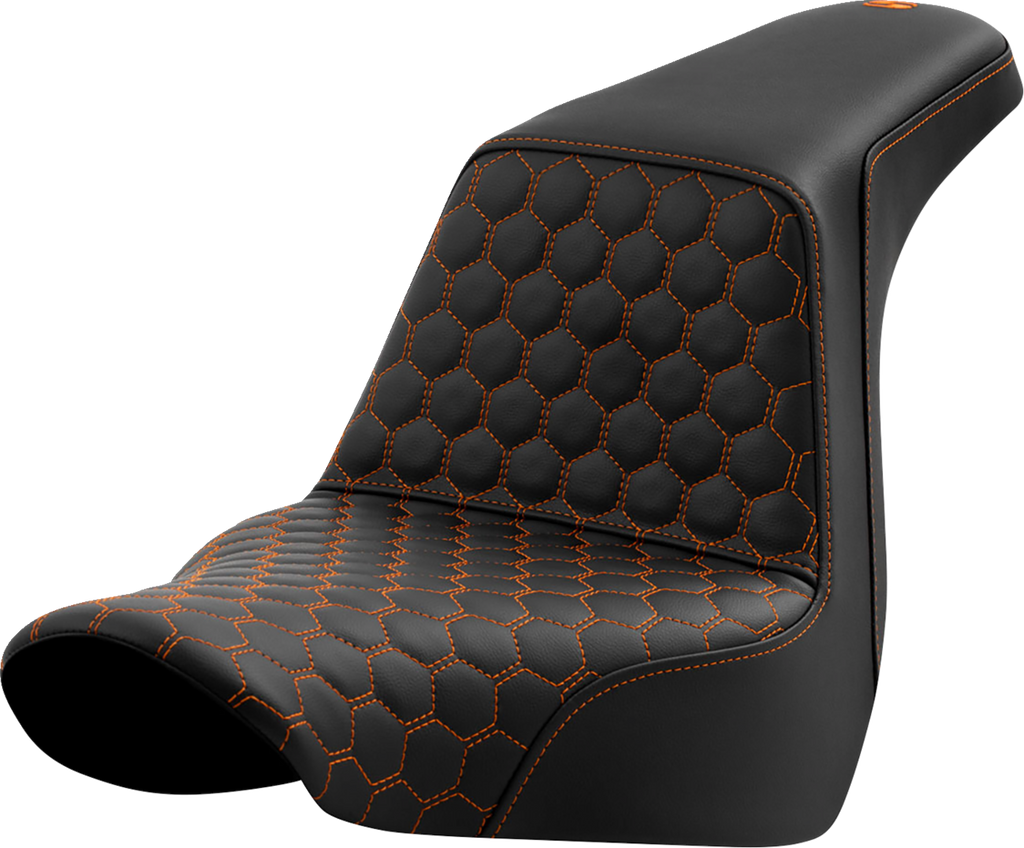 SADDLEMEN Step-Up Seat - Honeycomb - Orange Stitching - FL/FX '18-'24 A818-29-177ORA