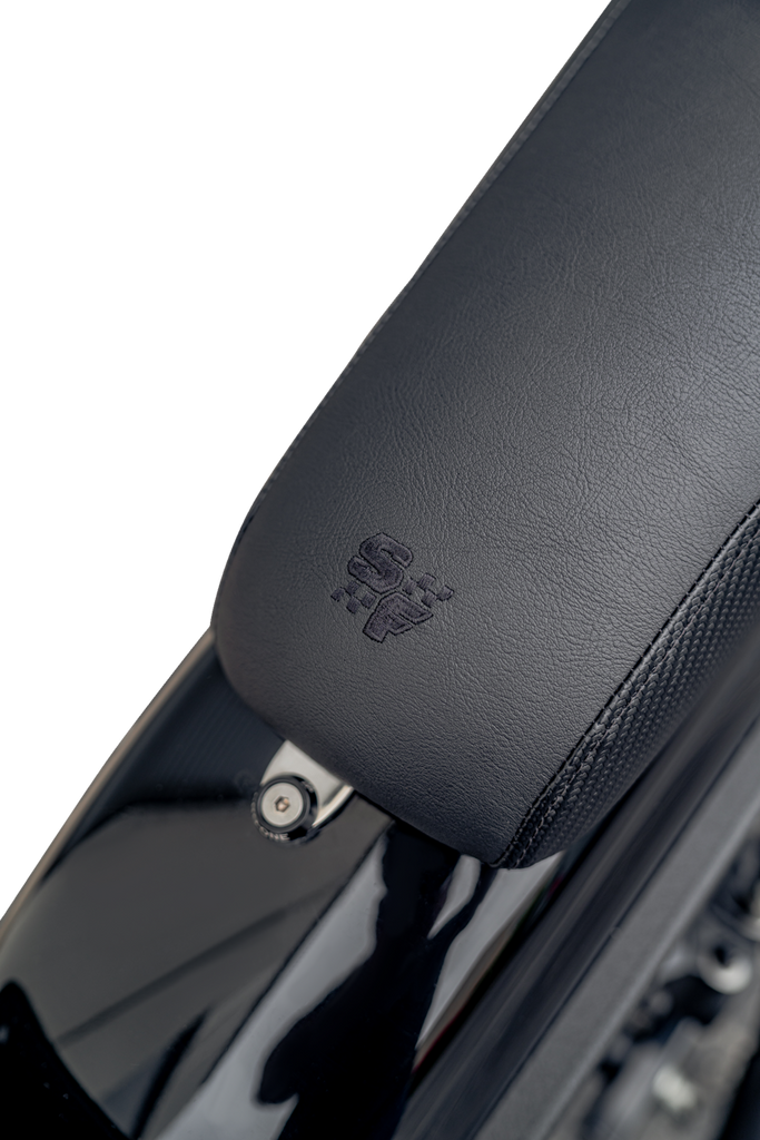 SLYFOX Slyfox Seat - Black Logo - Black Vinyl w/ Slipstop - Carbon Fiber - Dyna 4683A-slyfox - Team Dream Rides