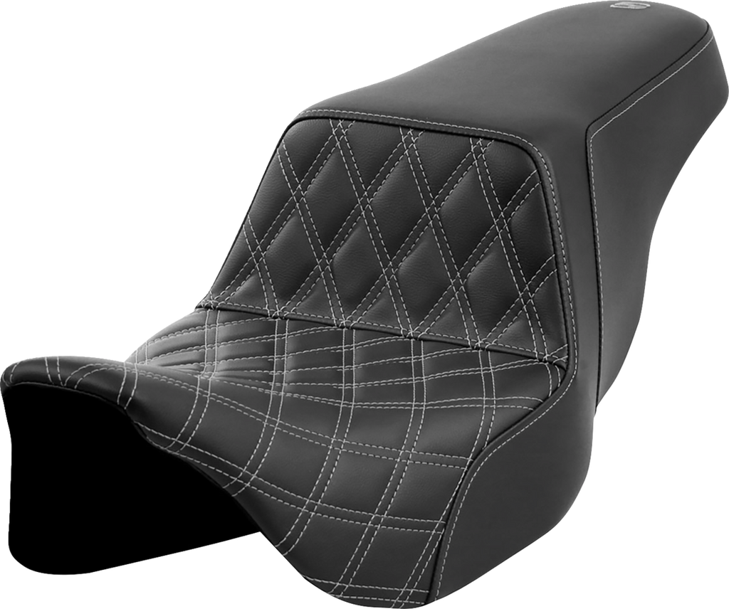 SADDLEMEN Step-Up Seat - Front Lattice Stitch - Dark Gray Stitch - FLH/FLT '08-'23 A808-07B-172GRE