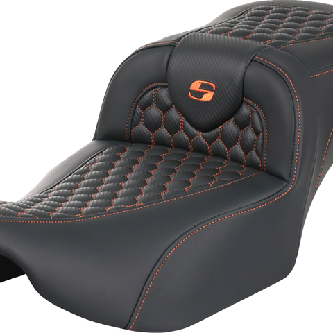 SADDLEMEN Roadsofa* Extended Reach Seat - without Backrest - Honeycomb - Orange Stitch - FLTR/FLHX '23-'24 823-07-19003 - Team Dream Rides