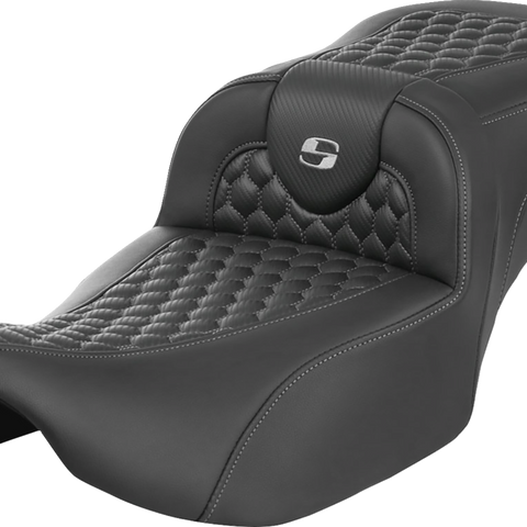 SADDLEMEN Roadsofa* Extended Reach Seat - without Backrest - Honeycomb - Silver Stitch - FLTR/FLHX '23-'24 823-07-19005 - Team Dream Rides