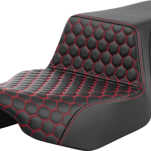 SADDLEMEN Step-Up Seat - Extended Reach - Front Honeycomb - Red Stitch - FL '23-'24 823-07-17804 - Team Dream Rides