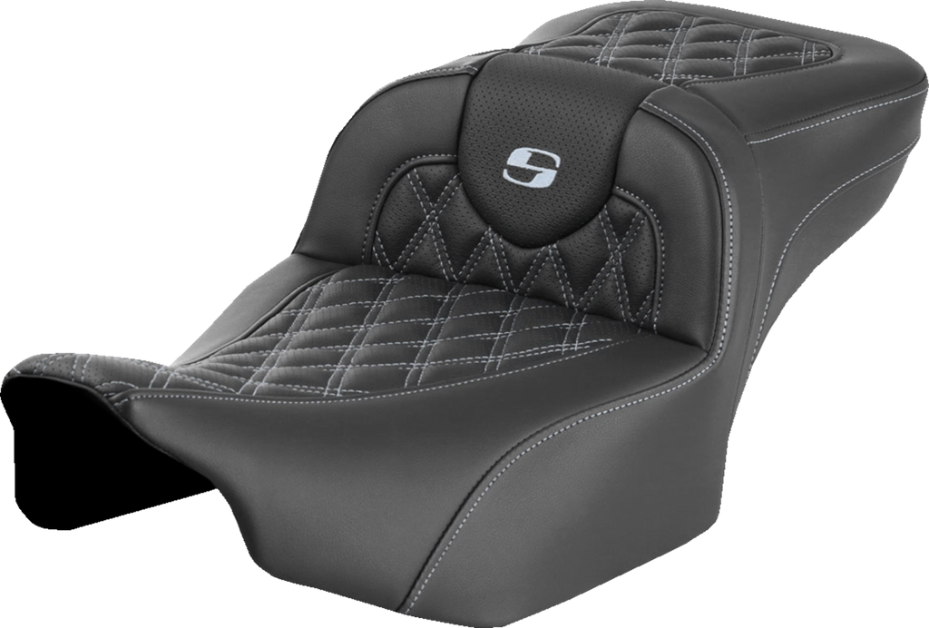 SADDLEMEN Roadsofa* Extended Reach Seat - without Backrest - Lattice - Silver Stitch - FLTR/FLHX '23-'24 823-07-18405