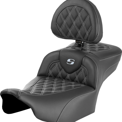 SADDLEMEN Roadsofa* Extended Reach Seat - with Backrest - Lattice Stitch - Silver Stitch - FLTR/FLHX '23-'24 823-07-184B5 - Team Dream Rides
