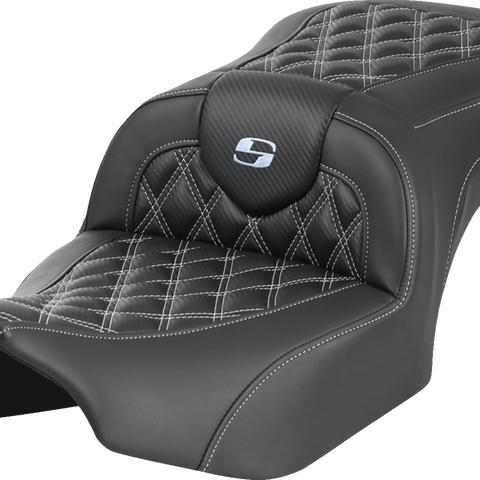 SADDLEMEN RoadSofa* Seat - without Backrest - Carbon Fiber - Lattice Stitch - Silver Stitch - FL/FX '23-'24 823-07-20605 - Team Dream Rides