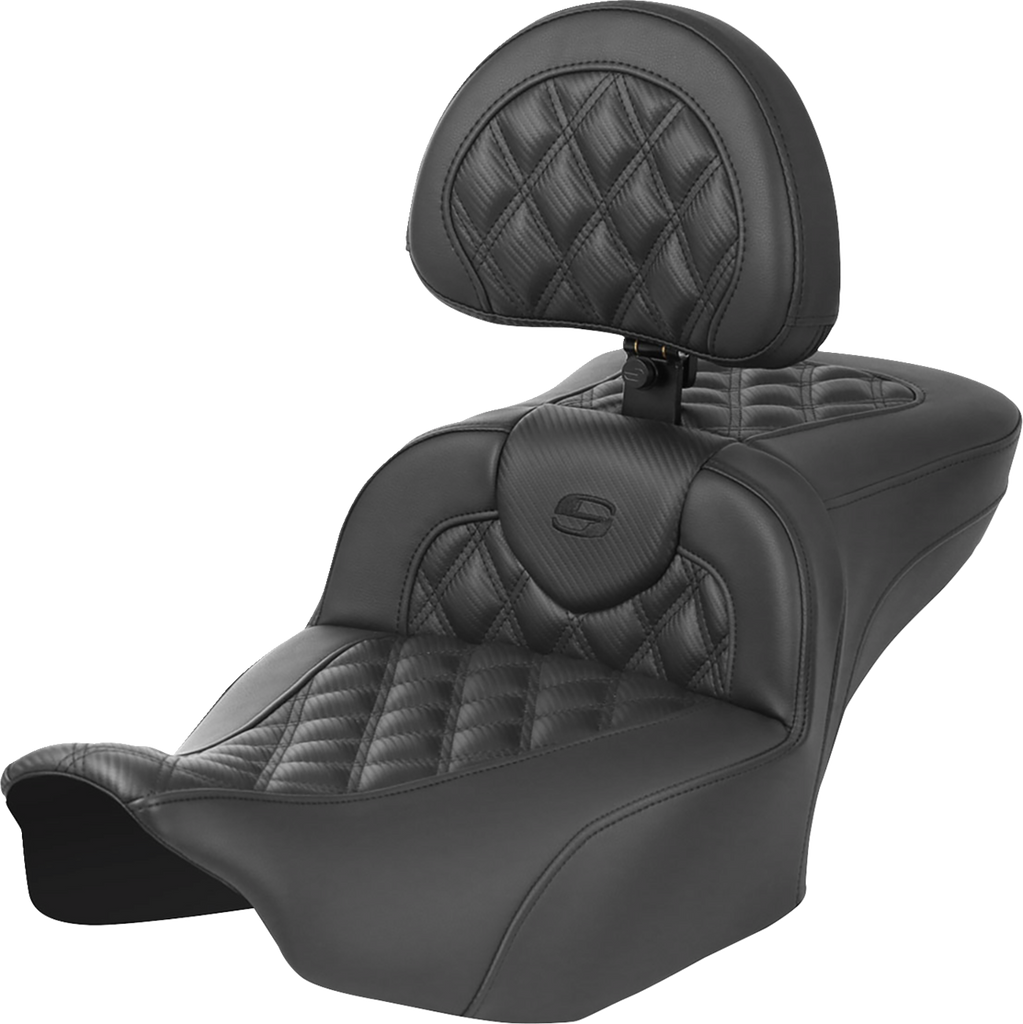 SADDLEMEN Roadsofa™ Extended Reach Seat with Backrest for FLTR/FLHX '23-'24 - Carbon Fiber, Lattice Stitch, Part #823-07-207B0