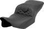 SADDLEMEN RoadSofa™ Tri Gripper Seat – Standard Reach for FLH/FLT '23-'24 (Part #823-07-21000)