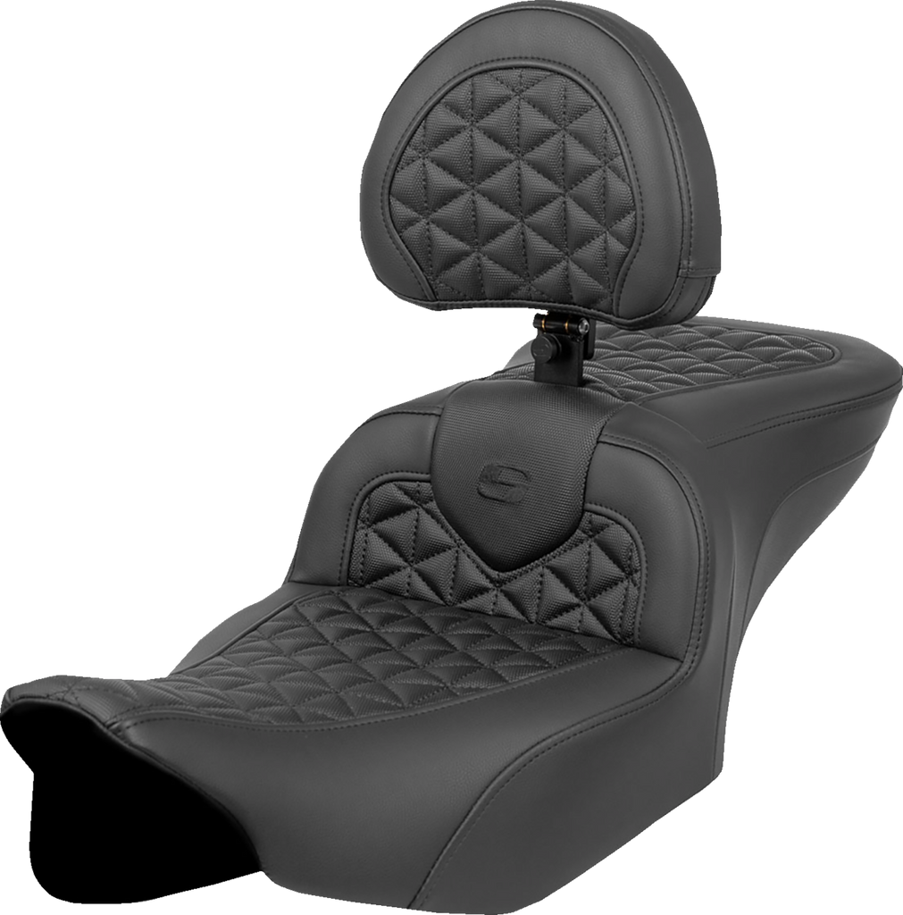 SADDLEMEN RoadSofa™ Tri Gripper Seat with Backrest for FLH/FLT 2023-2024 | Part No. 823-07-210B0