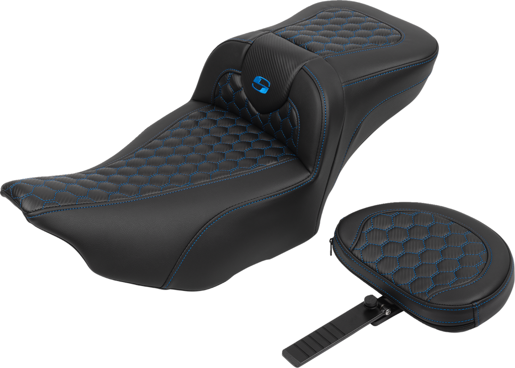 SADDLEMEN Roadsofa™ Extended Reach Seat with Backrest for FLTR/FLHX 2023-2024 - Honeycomb Blue Stitch