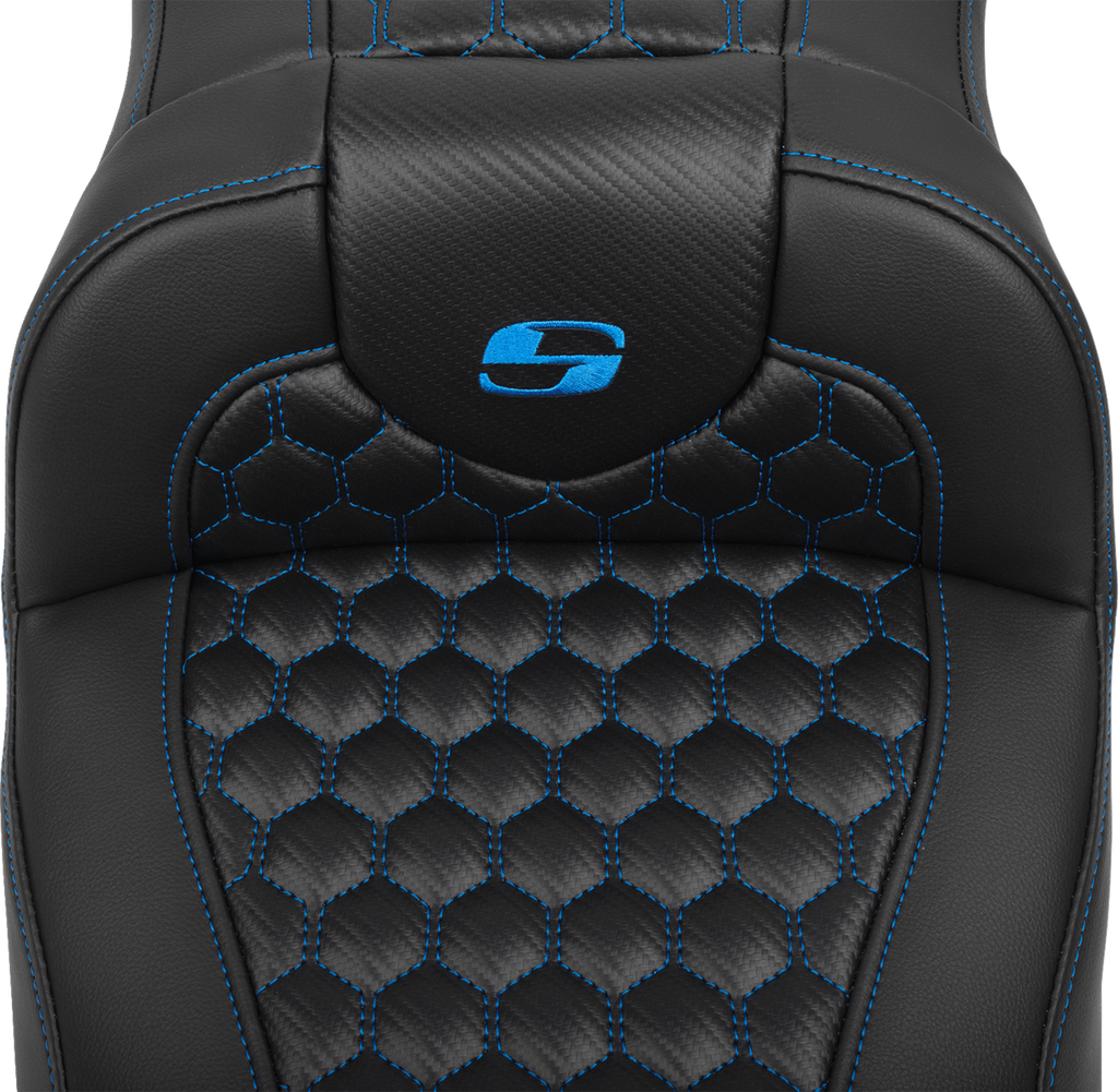 SADDLEMEN Roadsofa™ Extended Reach Seat with Backrest for FLTR/FLHX 2023-2024 - Honeycomb Blue Stitch