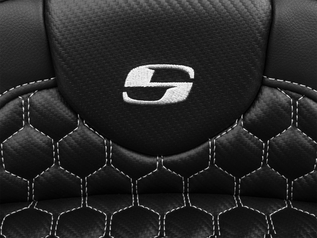 SADDLEMEN Roadsofa* Extended Reach Seat - with Backrest - Honeycomb - Silver Stitch - FLTR/FLHX '23-'24 823-07-190B5 - Team Dream Rides