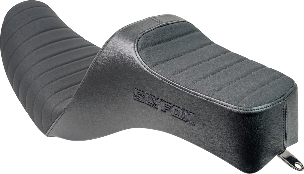 SLYFOX Highnoon Seat - Vinyl - Classic Stitch - Black Logo - Dyna '12-'16 4694A-slyfox