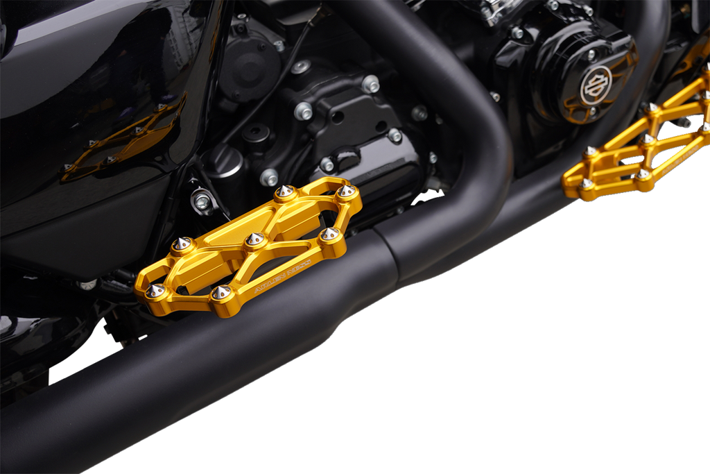 ARLEN NESS Diamond Floorboards - Passenger - Gold 410-061