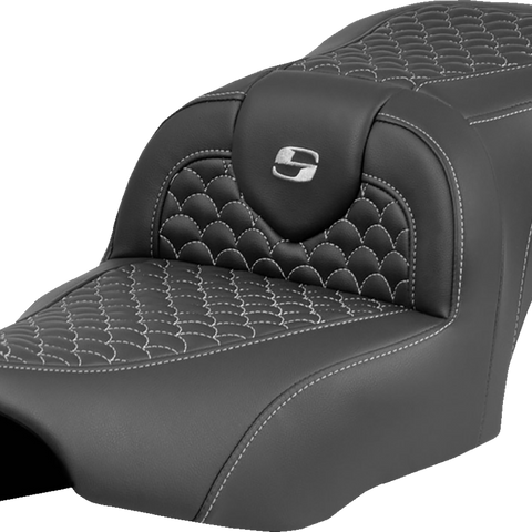 SADDLEMEN Roadsofa* Seat - Dragon Scale Stitch - Silver Stitch - w/o Backrest - FLTR/FLHX '23-'24 823-07-20805