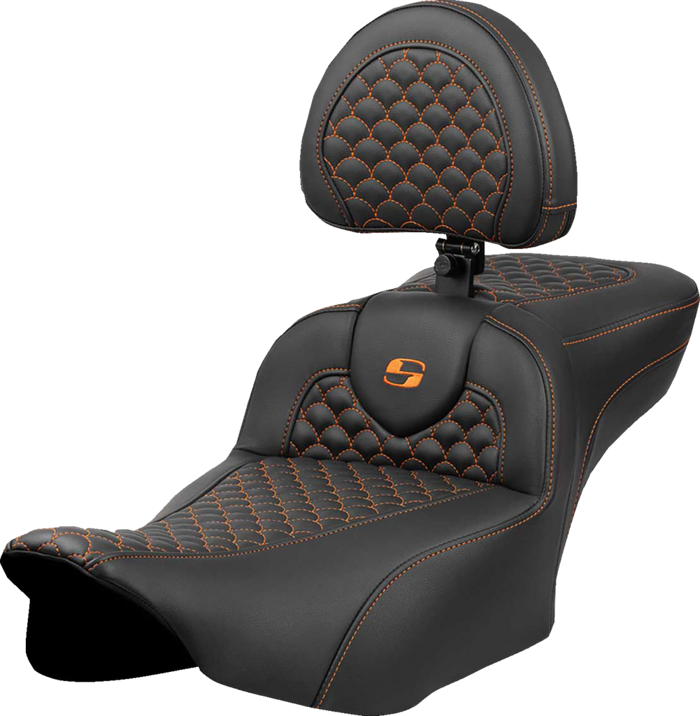 SADDLEMEN Roadsofa™ Extended Reach Seat with Backrest – Dragon Scale Stitch and Orange Stitch for FLT/FLH 2023-2024, Part #823-07-209B3