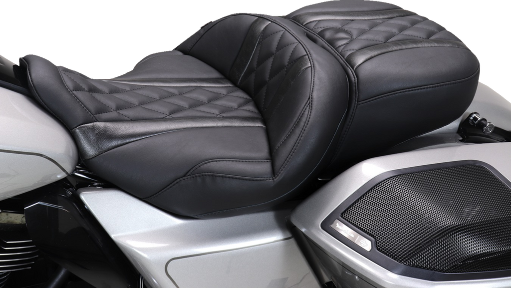 MUSTANG Deluxe One-Piece 2-Up Seat with Diamond Pattern for FLT/FLH 2023-2025 | Part Number 89411