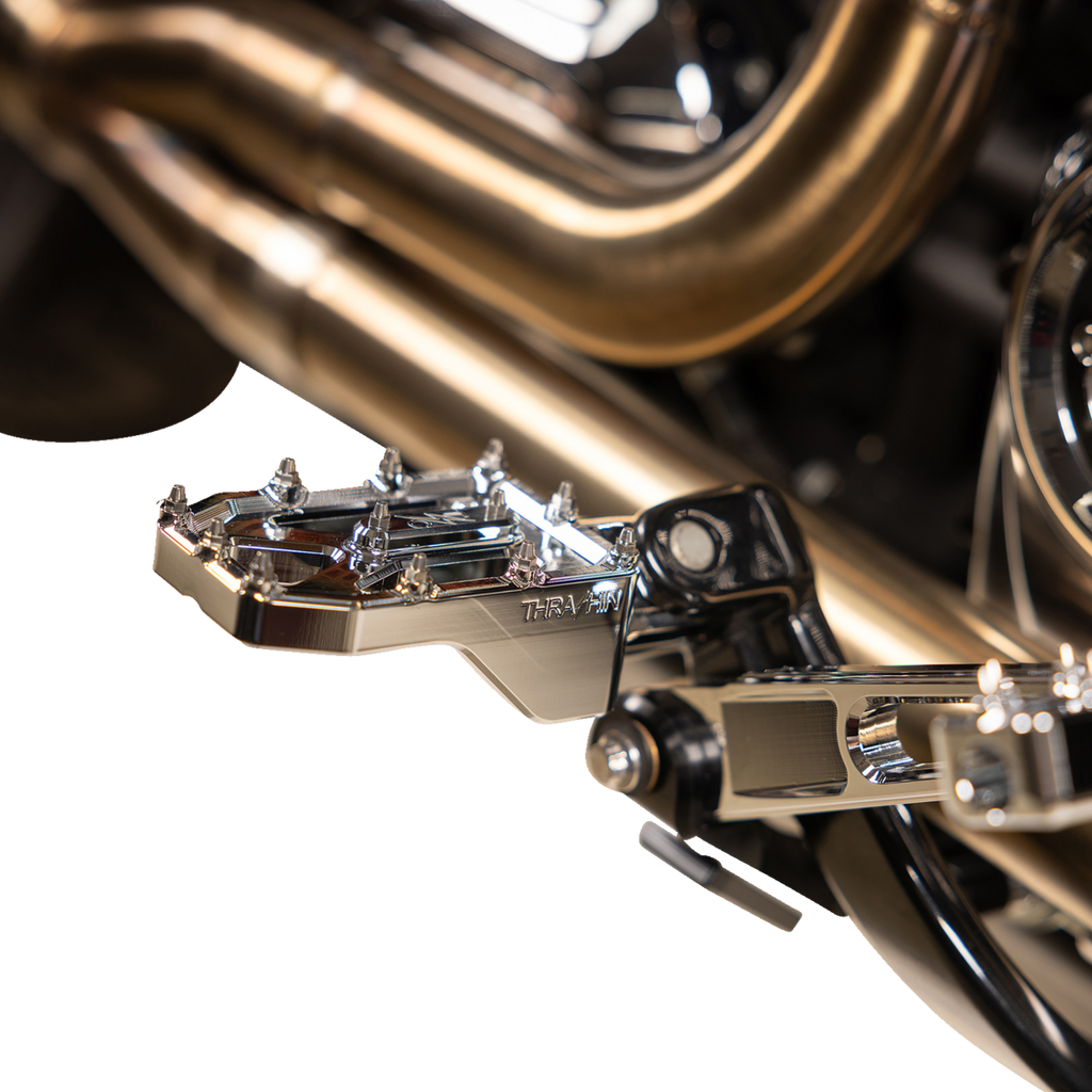 THRASHIN SUPPLY CO. Aggressor Rear Foot Pegs Chrome TSC-2022-3-D for Harley Davidson '72-'25