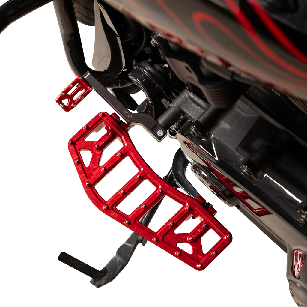 THRASHIN SUPPLY CO. Aggressor Floorboards - Red TSC-2219-2