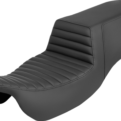 SADDLEMEN Step-Up Seat - Tuck-n-Roll - FLRT/FLTRT '15-'25 815-07-171