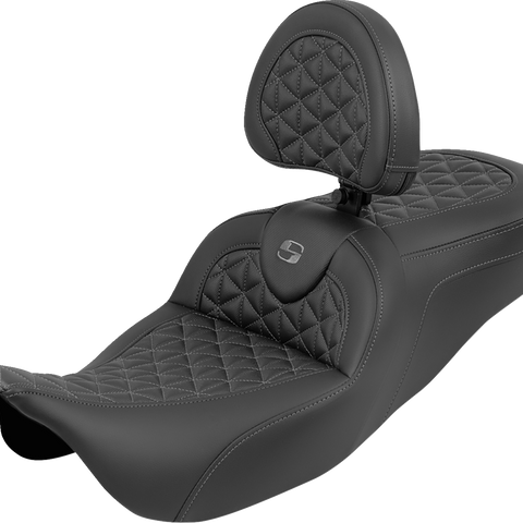 SADDLEMEN RoadSofa™ Tri Gripper Seat with Backrest for FLH/FLT (2008-2025) – Standard Reach, Gray Stitch, Part 808-07B-210B2