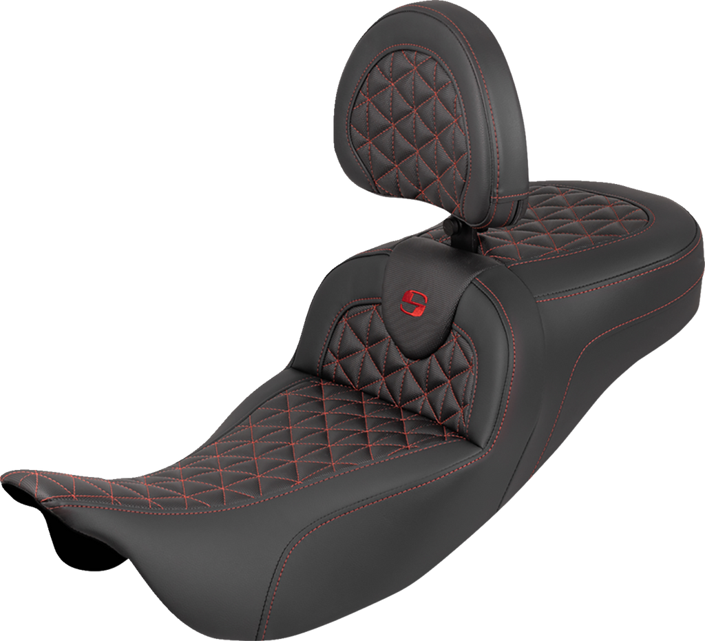 SADDLEMEN RoadSofa™ Tri Gripper Seat with Backrest for FLH/FLT 2008-2025 – Extended Reach, Red Stitch, Model 808-07B-211B4