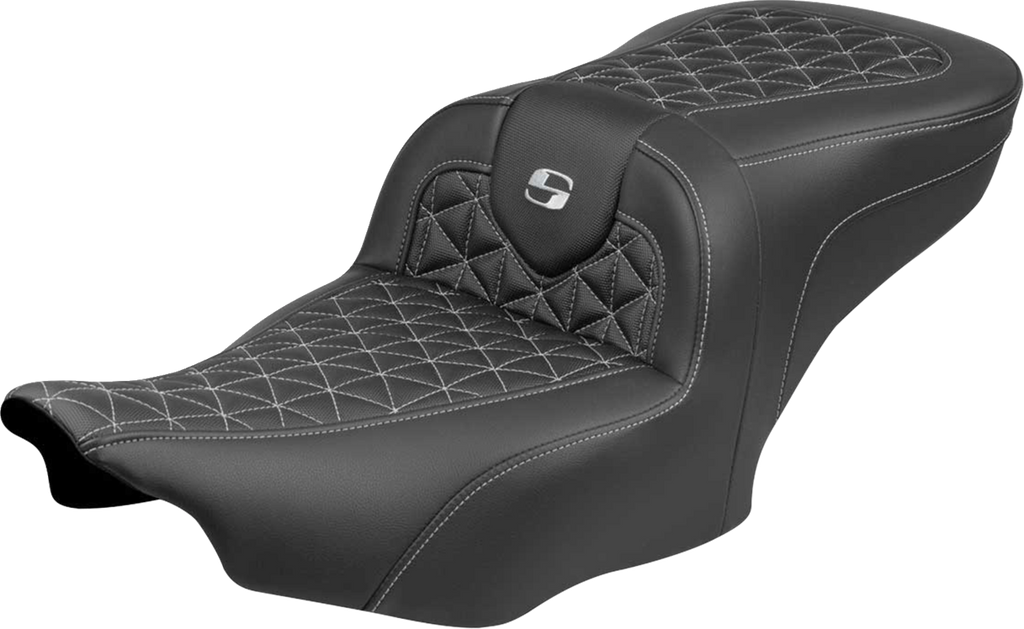 SADDLEMEN Roadsofa™ Seat for FLH/FLT '23-'25 with Silver Stitch - Part #823-07-21005