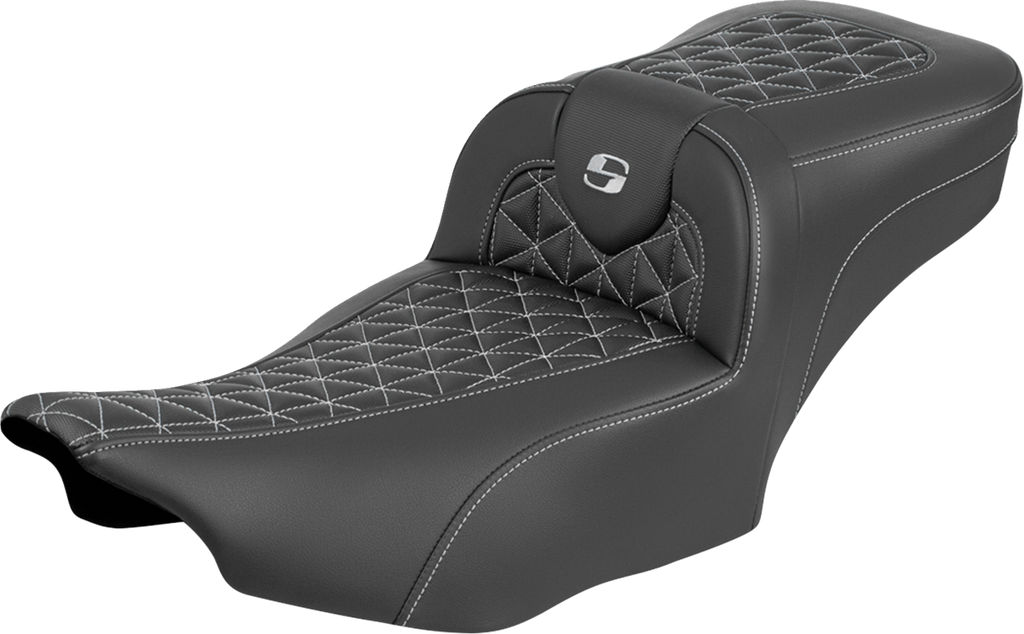 SADDLEMEN Roadsofa™ Extended Reach Seat with Silver Stitch for FLH/FLT 2023-2025 - Part 823-07-21105