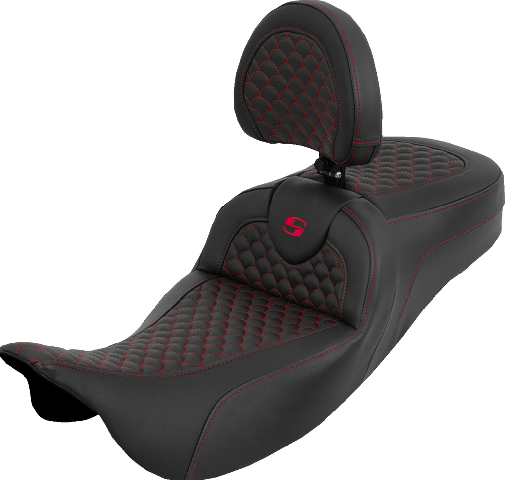 SADDLEMEN Extended Reach RoadSofa™ Seat with Backrest – Dragon Scale Pattern, Red Stitch – Touring '08-'25