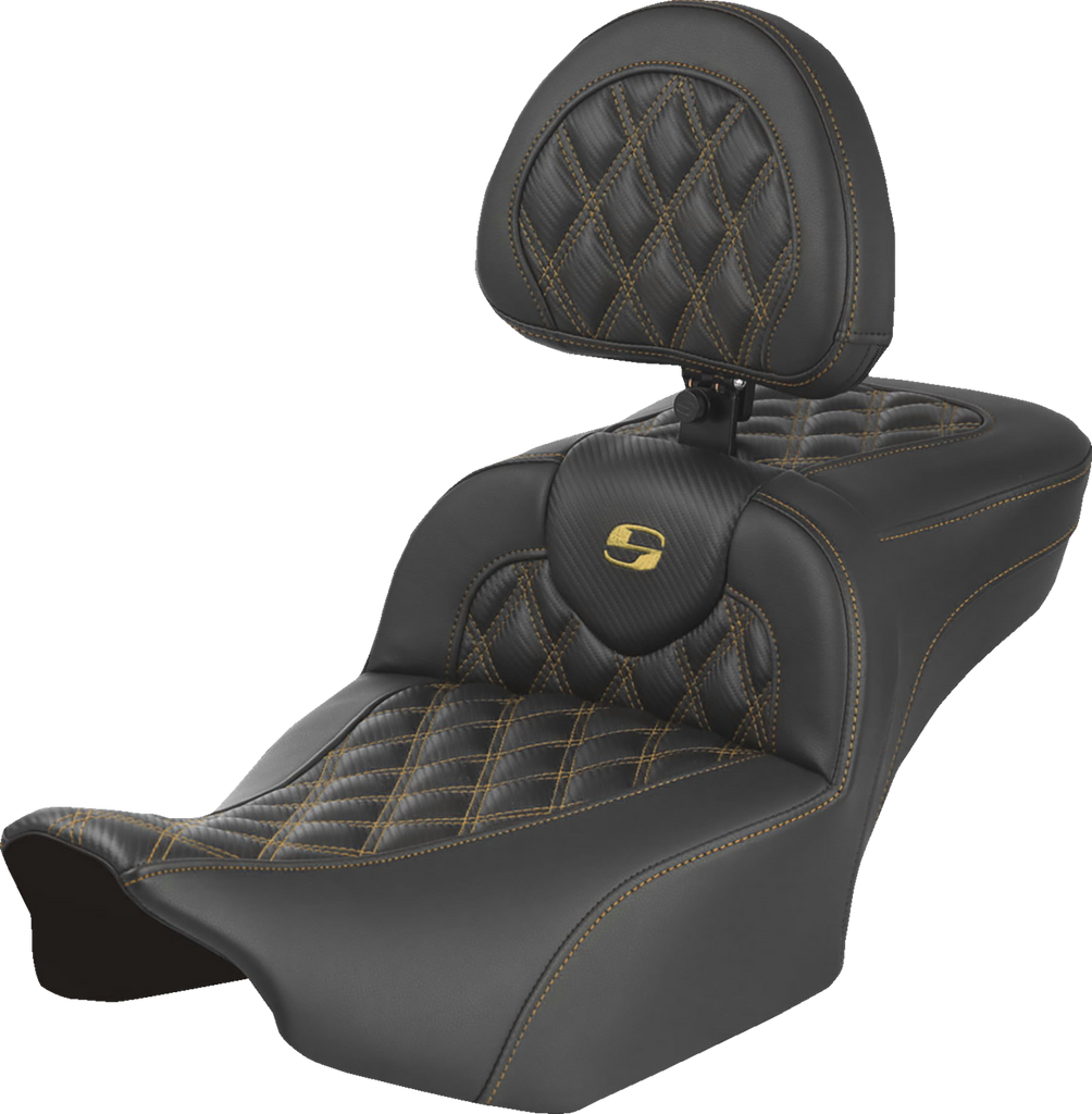 SADDLEMEN Extended Reach Roadsofa™ Seat with Backrest for FLH/FLT 2023-2025 – Carbon Fiber Finish, Gold Lattice Stitch, Part Number 823-07-207B7