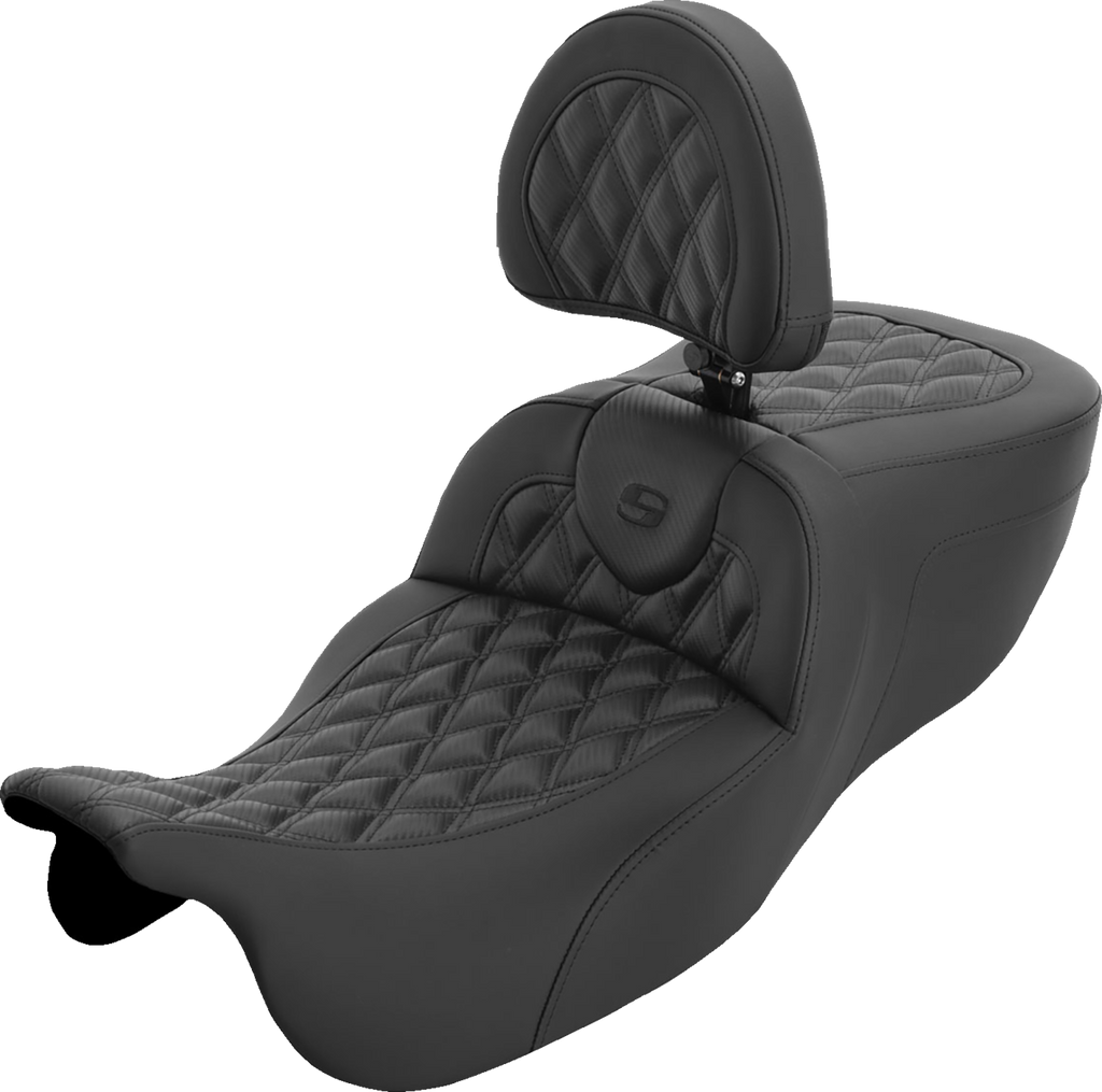 SADDLEMEN Roadsofa™ Extended Reach Seat with Backrest for FLRT/FLTRT '15-'25 – Carbon Fiber Lattice Stitch, Part #815-07-207B0