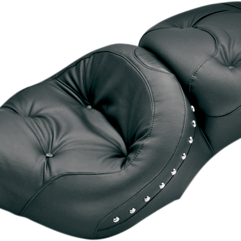 MUSTANG Studded Regal Seat - '97-'07 FLT 75570 - Team Dream Rides