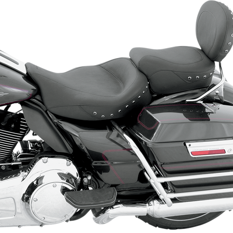 MUSTANG Super Solo Seat - Black Studded 76069 - Team Dream Rides