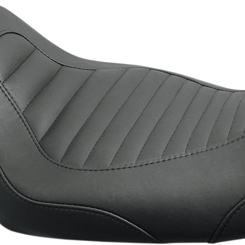MUSTANG Tripper* Solo Seat - Tuck and Roll - Dyna 76748 - Team Dream Rides