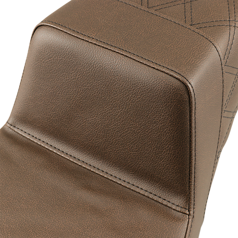 SADDLEMEN Step Up Seat - Passenger Lattice Stitched - Brown Step Up Seat — Rear Lattice Stitch - Team Dream Rides