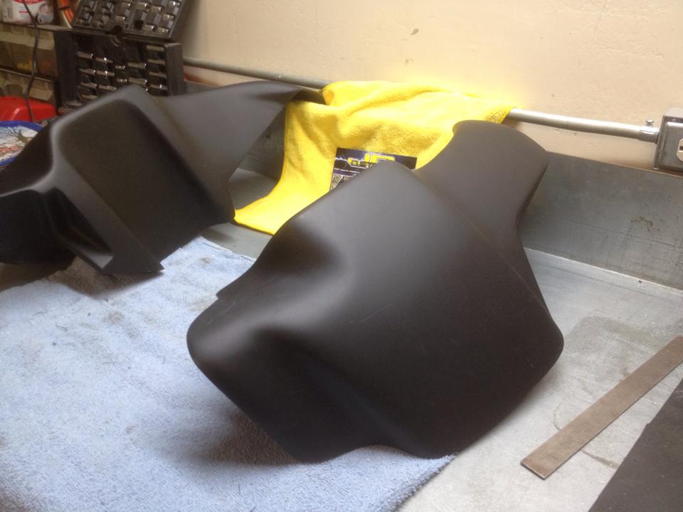 FXRT "CLOSED BACK" FAIRING KITS FOR DYNA'S - UNPAINTED with Lowers included and 7 inch headlight assembly - Team Dream Rides