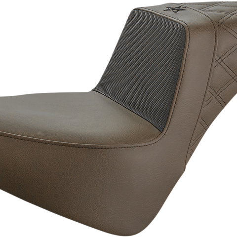 SADDLEMEN Unknown Industries Seat - Front Carbon Fiber/Black Gripper Lumbar/Rear Lattice Stitch - FL '18-'22 UN18-33-173BR - Team Dream Rides