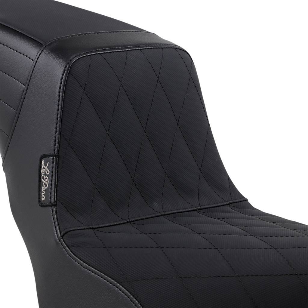 LE PERA Kickflip Seat - Diamond Grip - Softail '18+ Kickflip Seat — Diamond Gripp Tape - Team Dream Rides