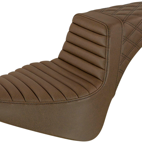 SADDLEMEN Step Up Seat - Tuck and Roll/Lattice Stitched - Brown Step Up Seat — Tuck and Roll/Lattice Stitched - Team Dream Rides