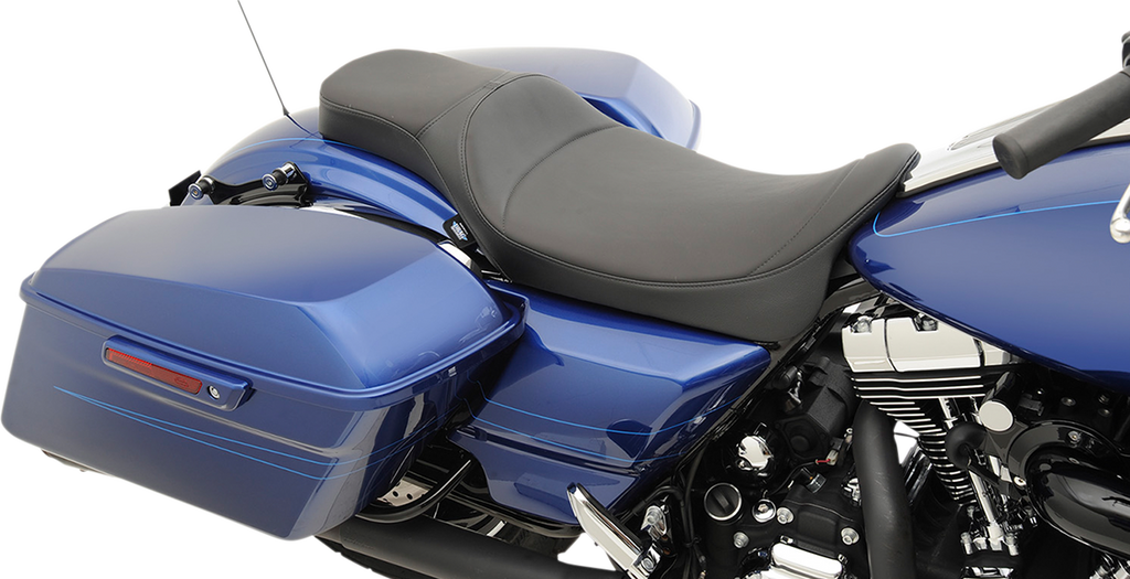 DRAG SPECIALTIES SEATS Extended Reach Predator Seat - Mild Stitched - FL Extended Reach 2-Up Predator  Seat - Team Dream Rides