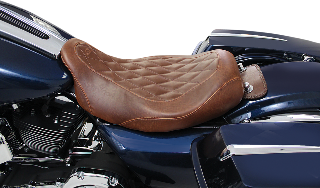 MUSTANG Wide Tripper Solo Seat - Brown - Diamond Wide Tripper™ Solo Seat - Team Dream Rides